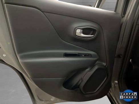 Used 2022 Jeep Renegade Latitude image 63