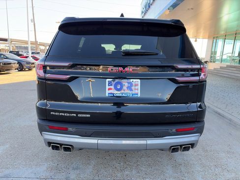 Used 2025 GMC Acadia Elevation image 7
