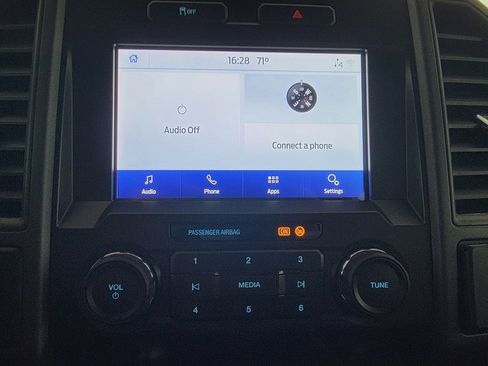 Used 2020 Ford F250 XL w/ Power Equipment Group AWD/4WD image 18