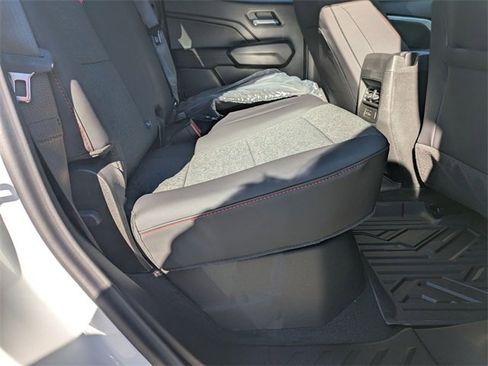 New 2026 Chevrolet Colorado Z71 w/ Technology Package image 33