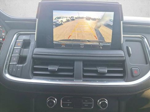 Used 2023 GMC Yukon AT4 w/ Max Trailering Package image 12