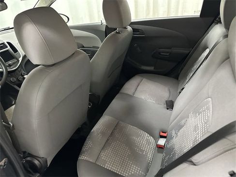 Used 2020 Chevrolet Sonic LT image 15