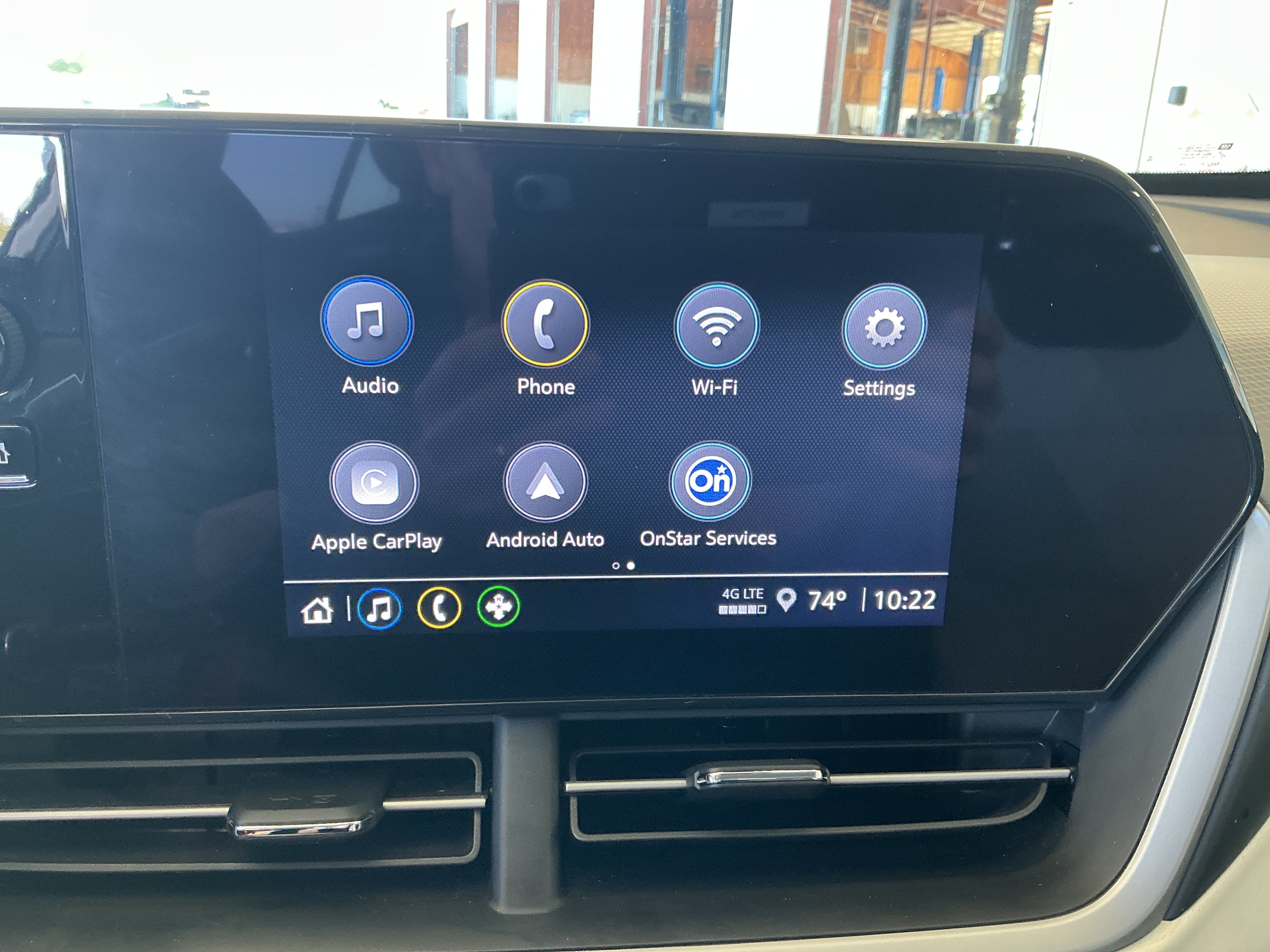 Used 2025 Chevrolet Trax LS w/ LS Convenience Package FWD image 22