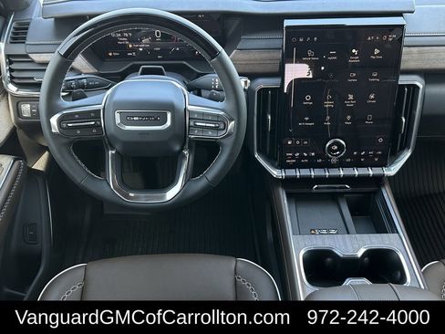 New 2026 GMC Acadia Denali Ultimate w/ LPO, Floor Liner Package image 11