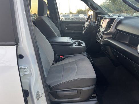 Used 2024 RAM 3500 Big Horn image 28