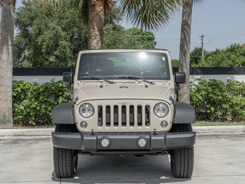 Used 2016 Jeep Wrangler Sport w/ Quick Order Package 24S AWD/4WD image 12