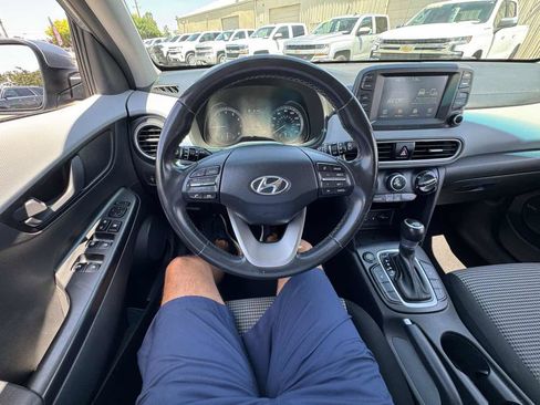 Used 2020 Hyundai Kona SEL Plus FWD image 33