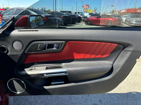 Used 2017 Ford Mustang Premium RWD image 16