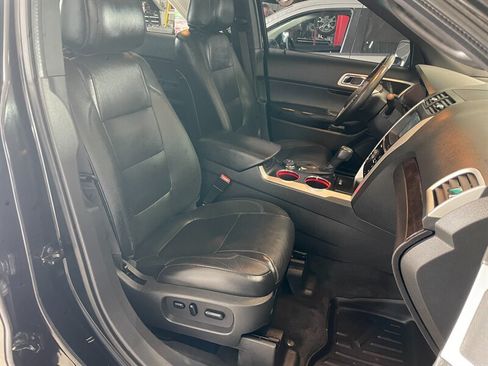 Used 2011 Ford Explorer Limited w/ Technology Pkg AWD/4WD image 20