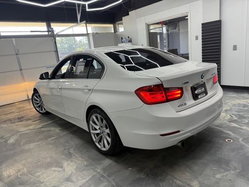 Used 2014 BMW 320i xDrive Sedan AWD/4WD image 7