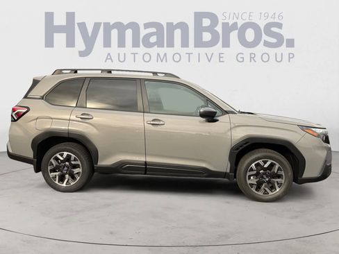 New 2026 Subaru Forester Premium image 2