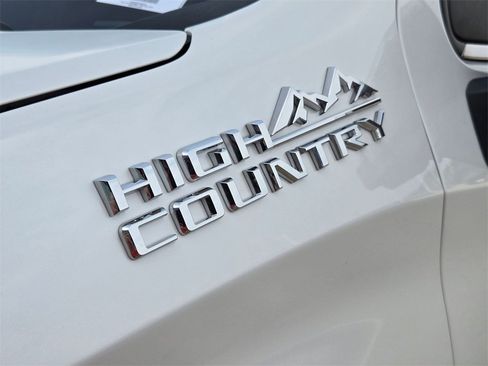 Used 2024 Chevrolet Silverado 1500 High Country w/ Technology Package image 31