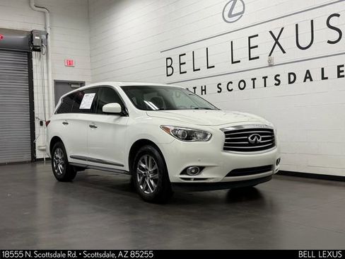 Used 2013 INFINITI JX35 FWD w/ Premium Pkg image 2