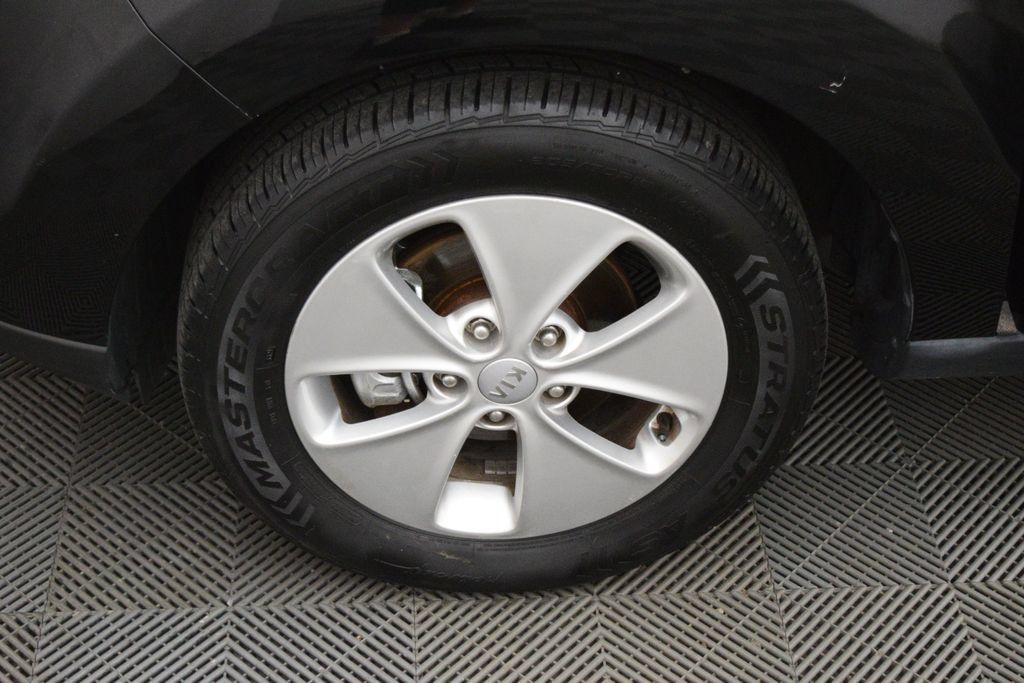 Used 2015 Kia Soul FWD image 22