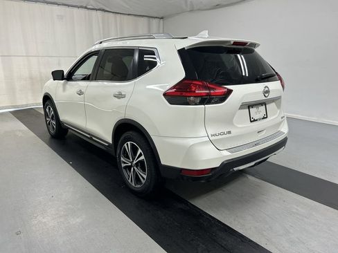 Used 2017 Nissan Rogue SL w/ SL Premium Package AWD/4WD image 7