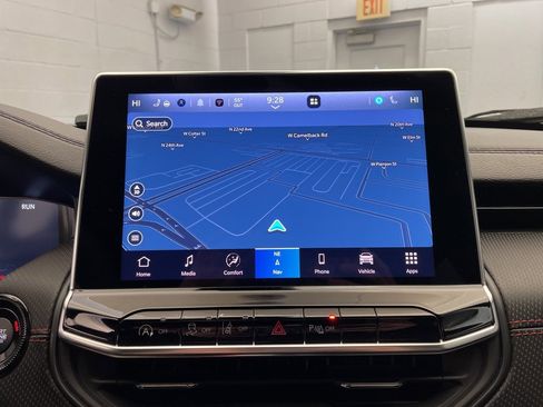 New 2025 Jeep Compass Trailhawk w/ Trailhawk Elite Group image 14