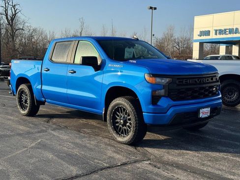 New 2026 Chevrolet Silverado 1500 Custom AWD/4WD image 23