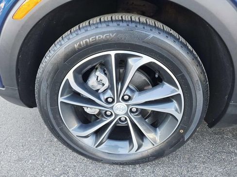 Used 2021 Buick Encore GX Select image 15