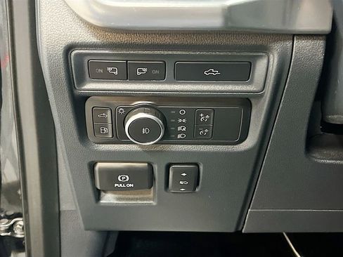Used 2022 Ford F150 Lariat w/ Equipment Group 502A High AWD/4WD image 10