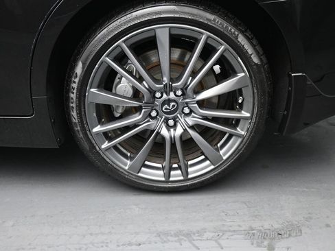 Used 2016 INFINITI Q50 Red Sport 400 image 11
