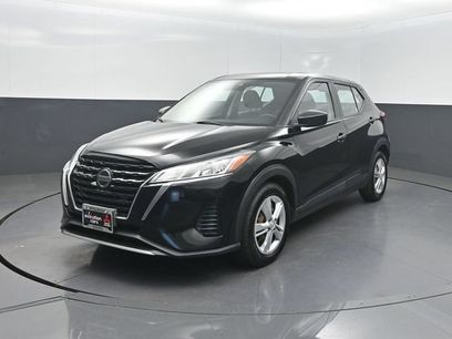 Used 2021 Nissan Kicks S