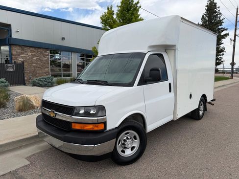 Used 2019 Chevrolet Express 3500 w/ Power Convenience Package RWD image 1