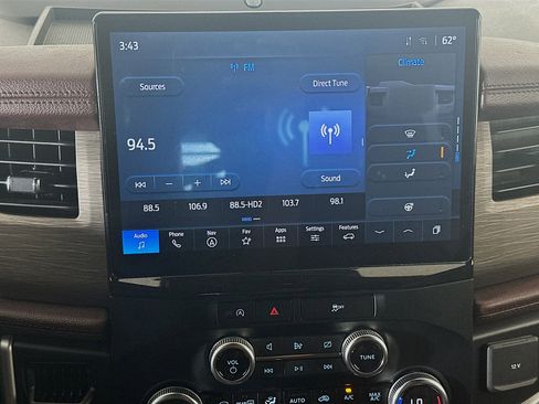 Used 2024 Ford Expedition Max Limited image 21