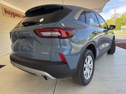 Used 2024 Ford Escape Active AWD/4WD image 3