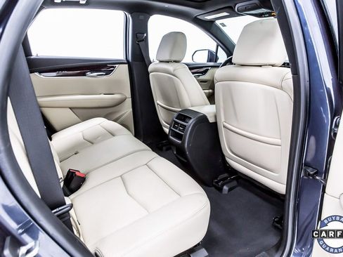 Used 2019 Cadillac XT5 Luxury image 34