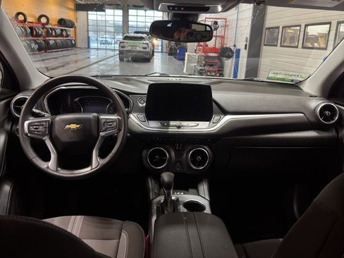 Used 2025 Chevrolet Blazer LT w/ Redline Edition image 13