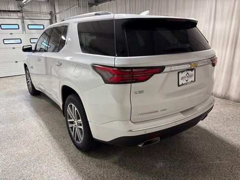 Used 2023 Chevrolet Traverse High Country AWD/4WD image 6