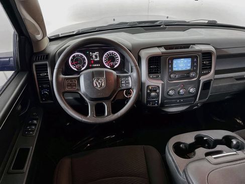 Used 2019 RAM 1500 Express AWD/4WD image 19