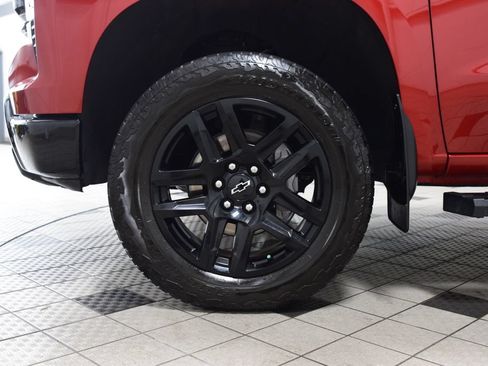 Used 2023 Chevrolet Silverado 1500 LT Trail Boss AWD/4WD image 31