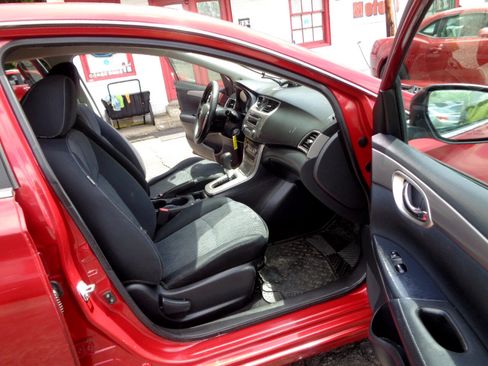 Used 2014 Nissan Sentra SV image 16