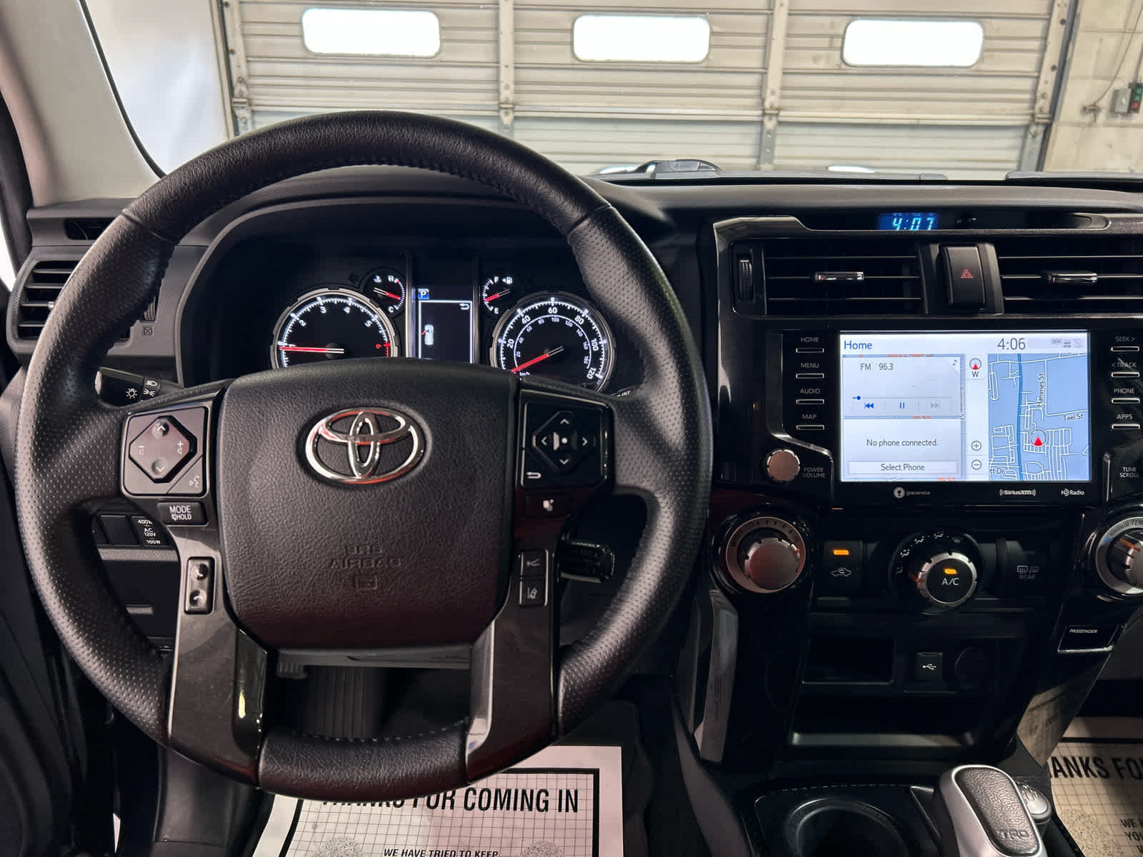 Used 2021 Toyota 4Runner TRD Off-Road Premium w/ Moonroof Package AWD/4WD image 9