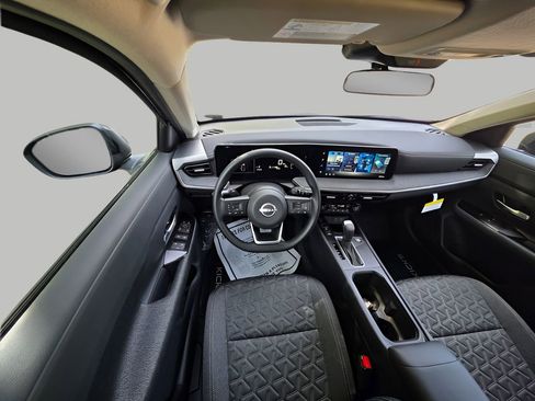 New 2026 Nissan Kicks SV w/ Charging Package FWD image 12