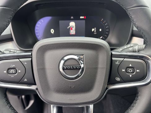 New 2026 Volvo XC40 B5 Ultra w/ Protection Package Premier AWD/4WD image 16