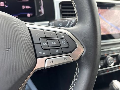 Used 2023 Volkswagen Atlas SEL AWD/4WD image 17