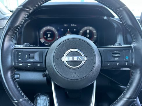 Certified 2024 Nissan Pathfinder Platinum w/ Cargo Package AWD/4WD image 25
