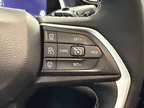 Used 2023 Jeep Grand Cherokee L Laredo w/ Trailer Tow Group (B) image 55