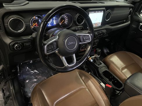 Used 2021 Jeep Gladiator Overland w/ Popular Equipment Package AWD/4WD image 13