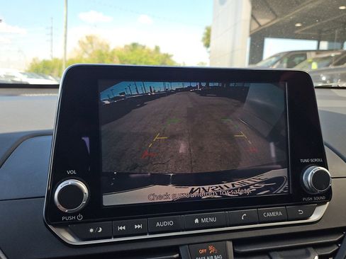 Used 2024 Nissan Altima 2.5 SR image 20