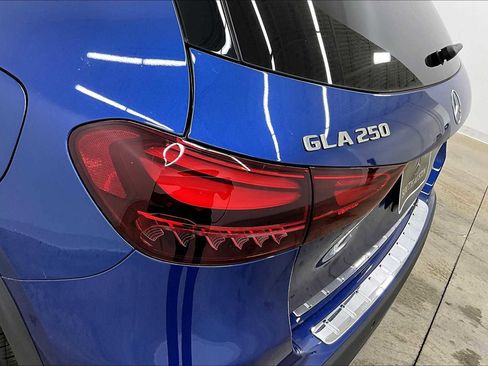 New 2025 Mercedes-Benz GLA 250 image 14