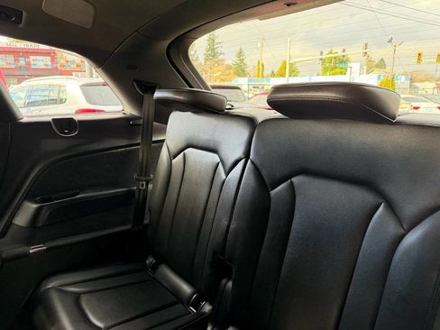 Used 2018 Audi Q7 3.0T Premium Plus w/ Premium Plus Package image 14