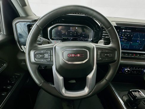 Used 2023 GMC Sierra 1500 SLT w/ SLT Premium Package image 11