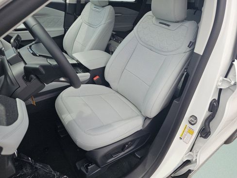 New 2026 Ford Explorer Platinum image 6