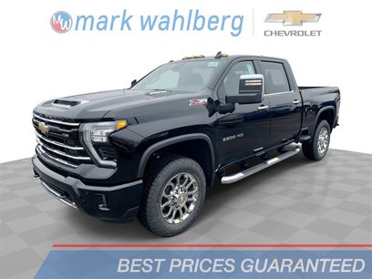 New 2026 Chevrolet Silverado 2500 LT w/ Z71 Chrome Sport Edition