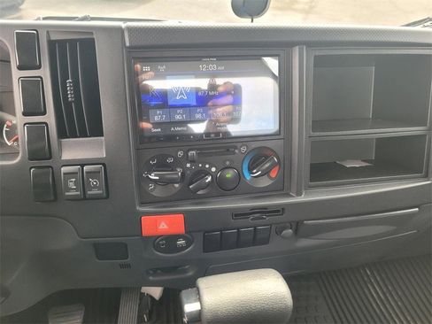 New 2025 Chevrolet Low Cab Forward image 10