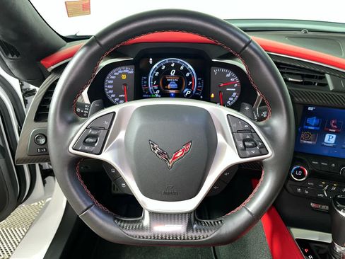 Used 2016 Chevrolet Corvette Z06 w/ 3LZ Preferred Equipment Group RWD image 16