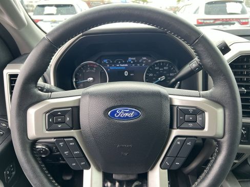 Used 2021 Ford F350 Lariat w/ Lariat Ultimate Package image 16